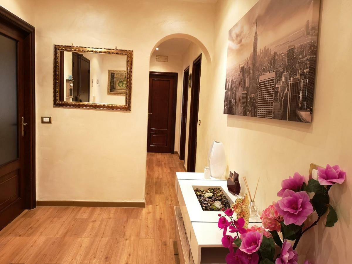 La Casa Della Sposa Apartamento Trani Exterior foto